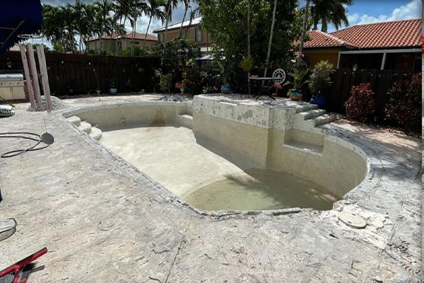 Pool Construction Steps by Pools305